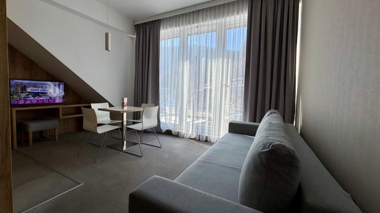 Sw Apartamenty Czarna Gora Сєнна Екстер'єр фото