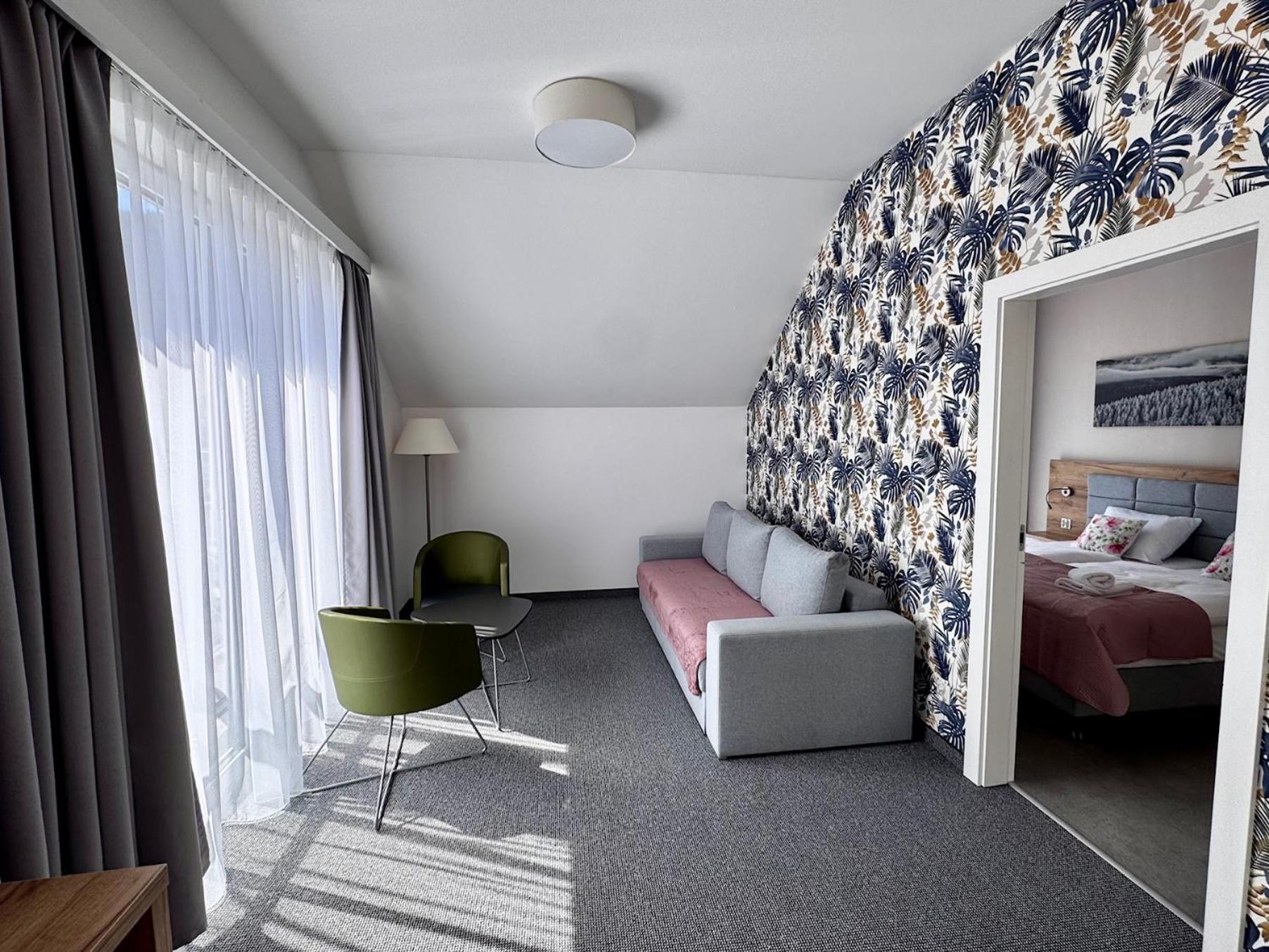 Sw Apartamenty Czarna Gora Сєнна Екстер'єр фото